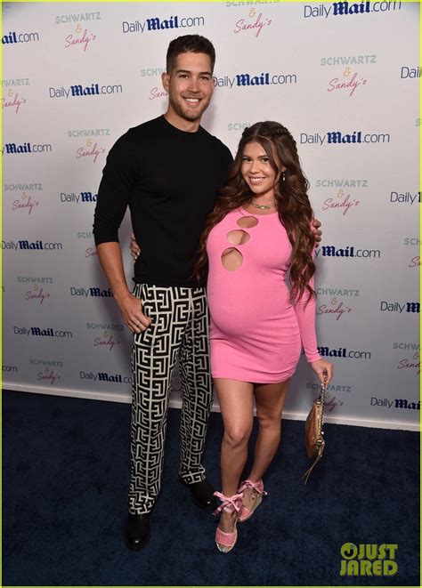 Chanel West Coast gives birth